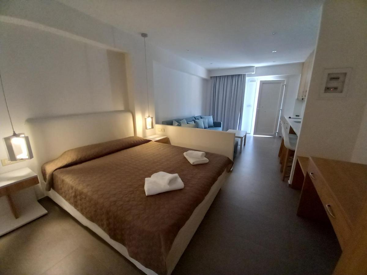 Barbara Luxury Suites Sívota Екстериор снимка